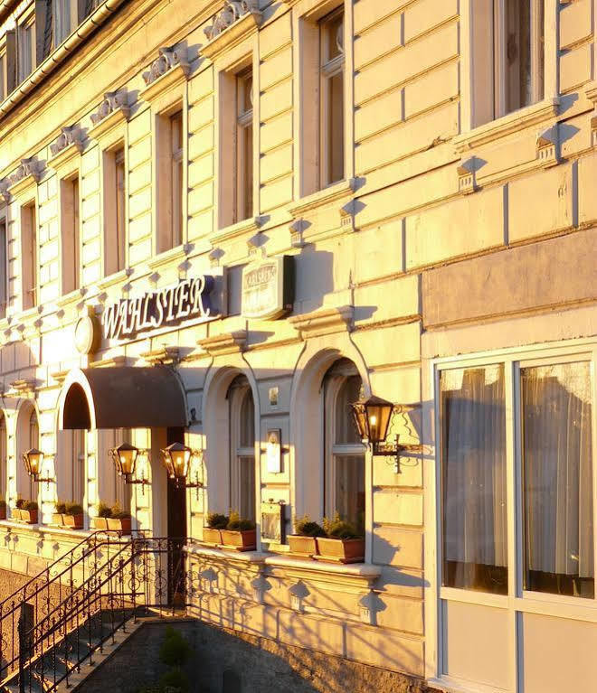 Hotel Wahlster Саарбрюккен Экстерьер фото